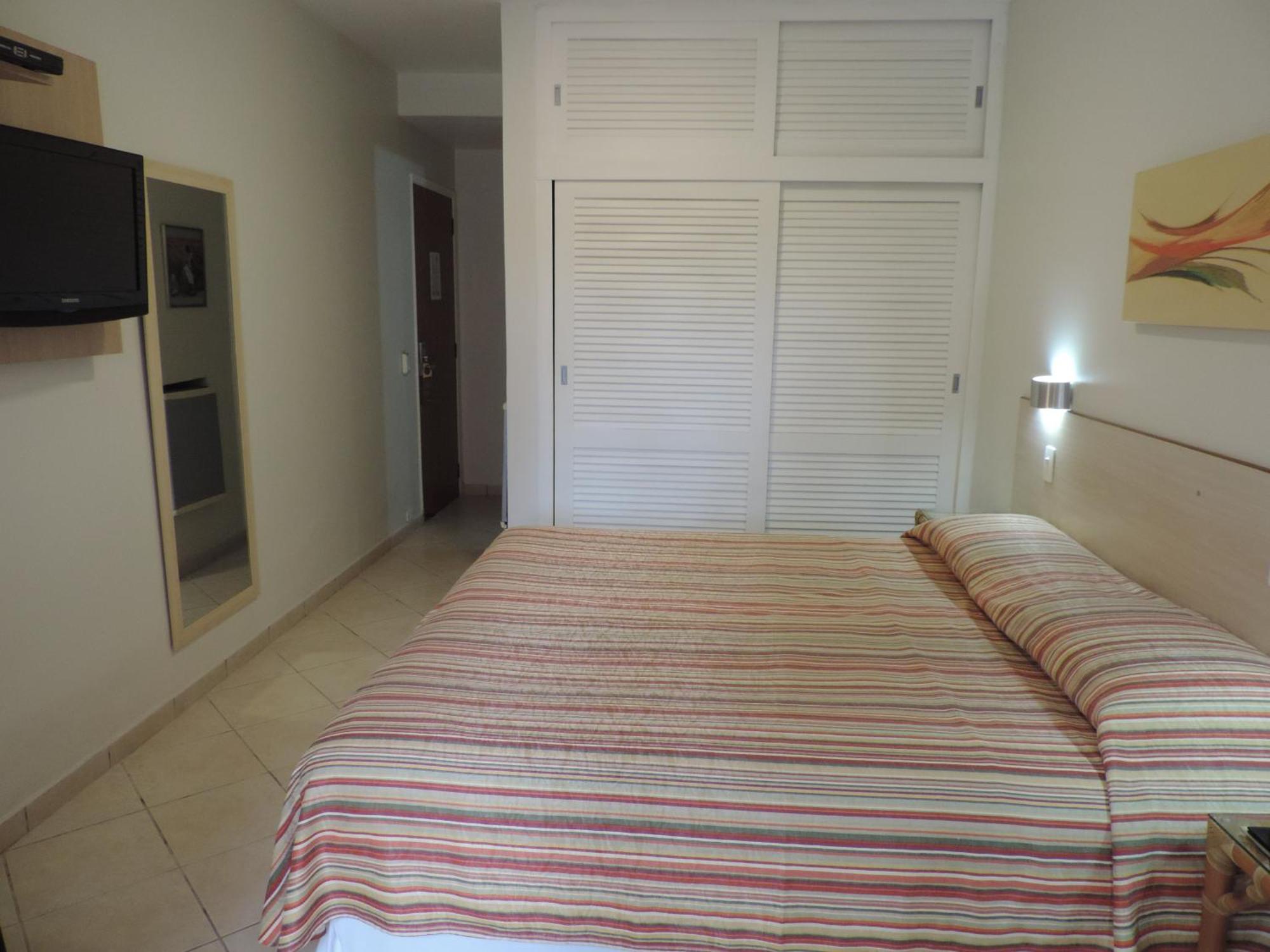 Hotel Costa Balena Guarujá Habitación foto